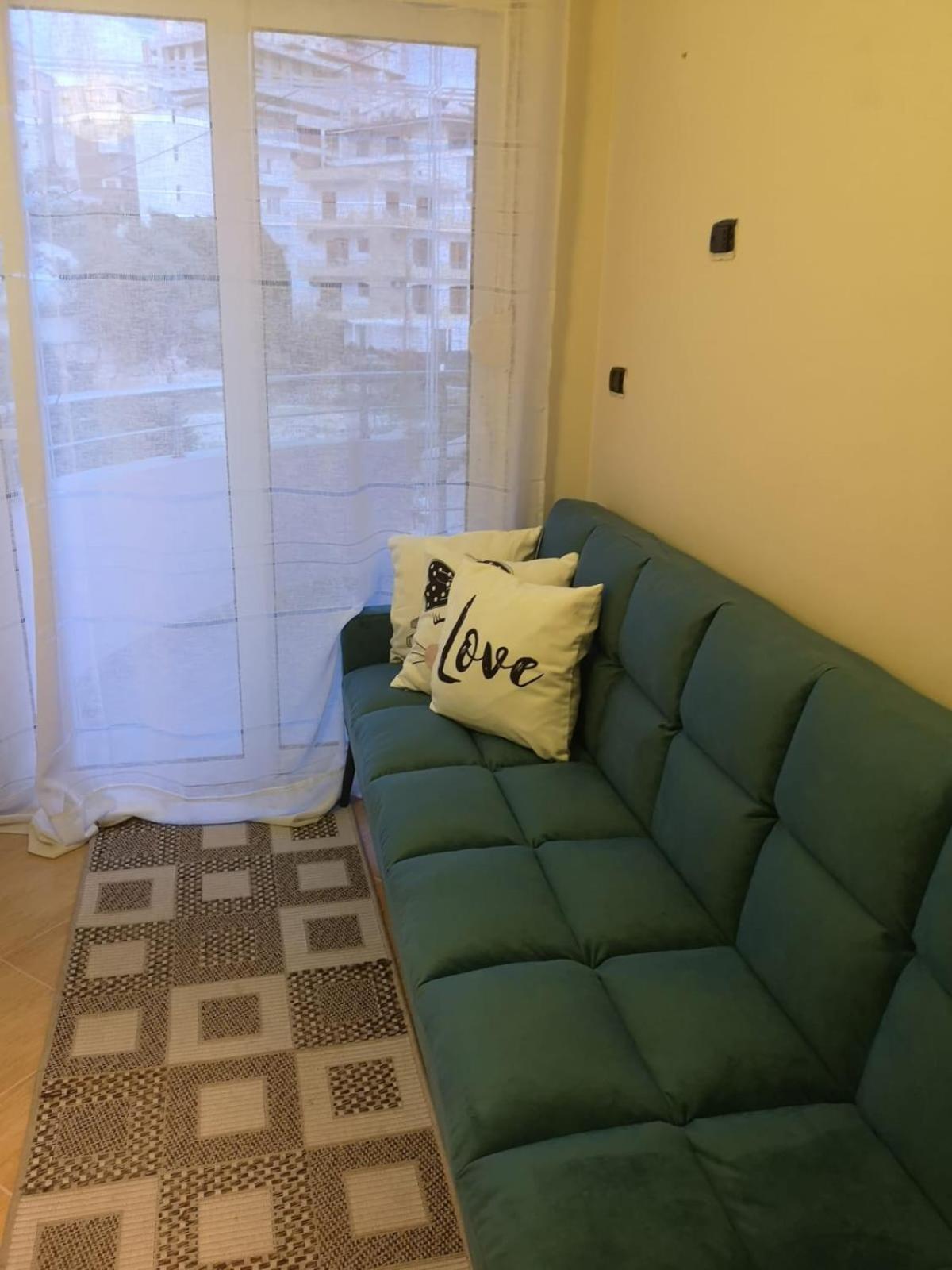 Leon Sea View Apartment Sarandë エクステリア 写真